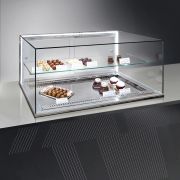 Встраиваемая горизонтальная кондитерская витрина ФИНИСТ Glassier G812-10/7/5