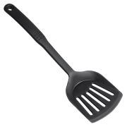 Пластик (Китай) Лопатка для антиприг. поверхн. 30 см. изогнутая раб.часть 10*9 см. нейлон широкая перф. /1/