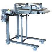 СТОЛ С ПРИЖИМНОЙ ДОСКОЙ APACH BAKERY LINE TF ДЛЯ ВАКУУМНОГО ДЕЛИТЕЛЯ СЕРИИ SD/SDT/SDF